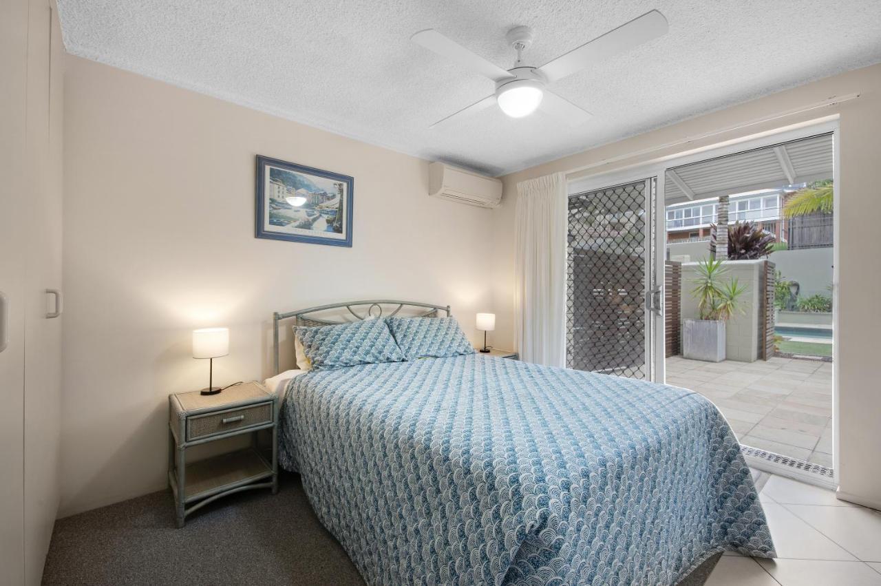 Capeview Apartments - Right On Kings Beach Caloundra Ngoại thất bức ảnh