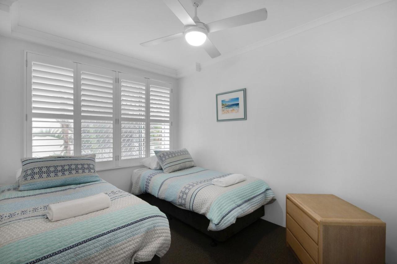 Capeview Apartments - Right On Kings Beach Caloundra Ngoại thất bức ảnh