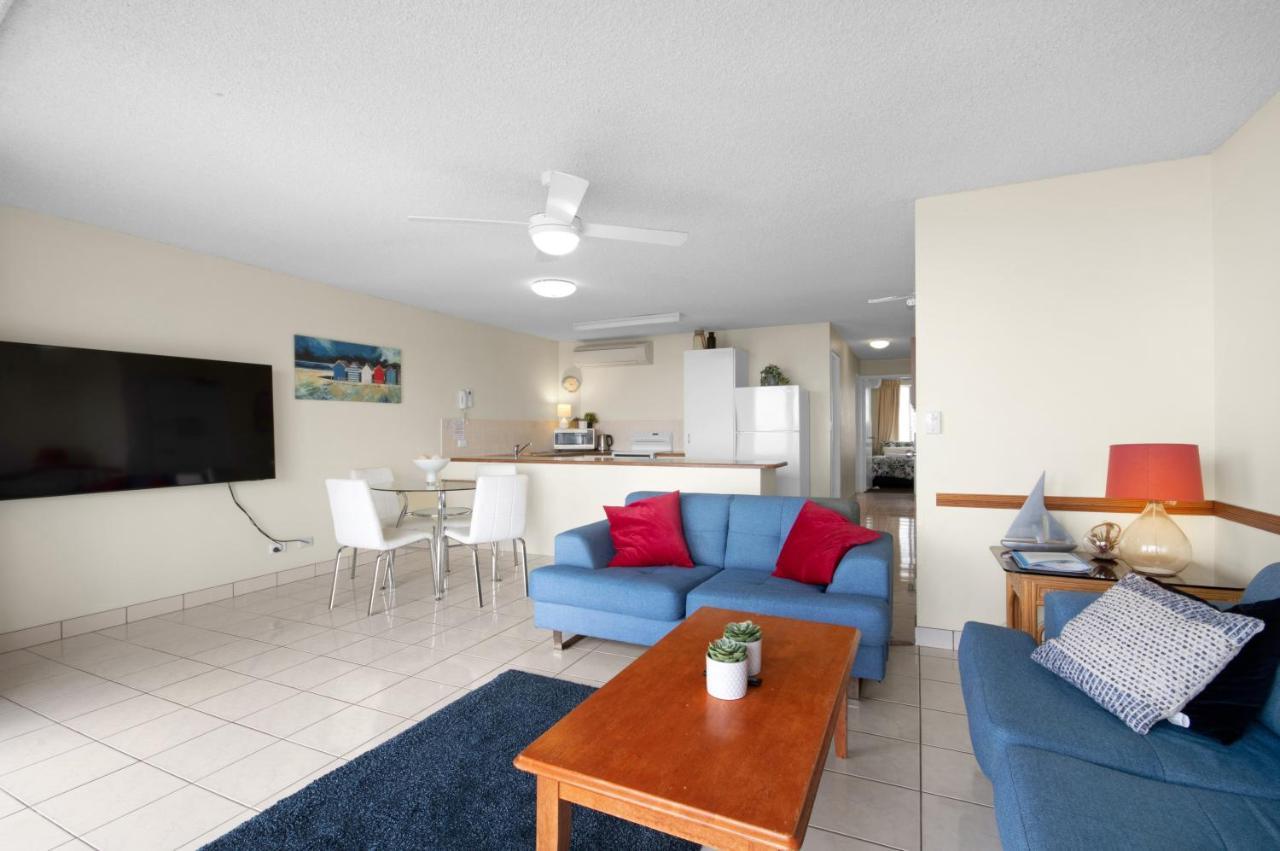Capeview Apartments - Right On Kings Beach Caloundra Ngoại thất bức ảnh