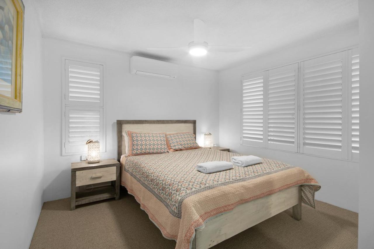 Capeview Apartments - Right On Kings Beach Caloundra Ngoại thất bức ảnh