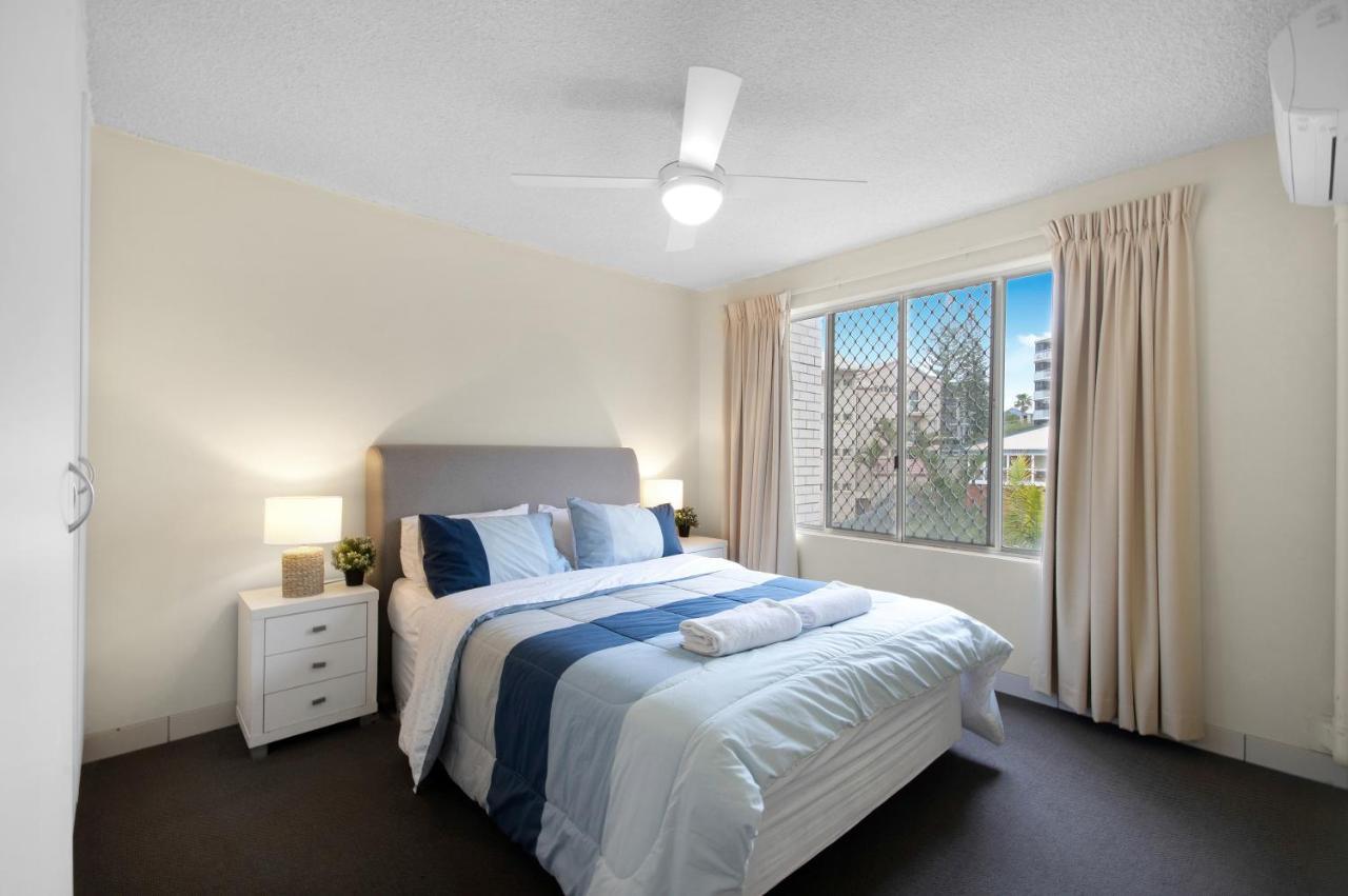 Capeview Apartments - Right On Kings Beach Caloundra Ngoại thất bức ảnh