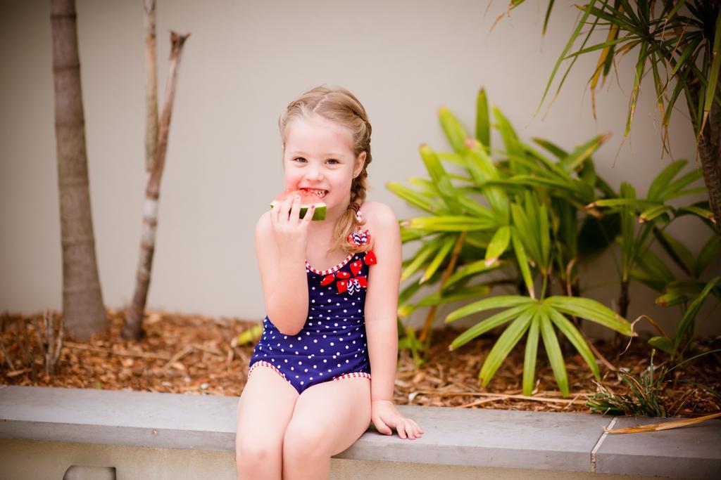 Capeview Apartments - Right On Kings Beach Caloundra Ngoại thất bức ảnh