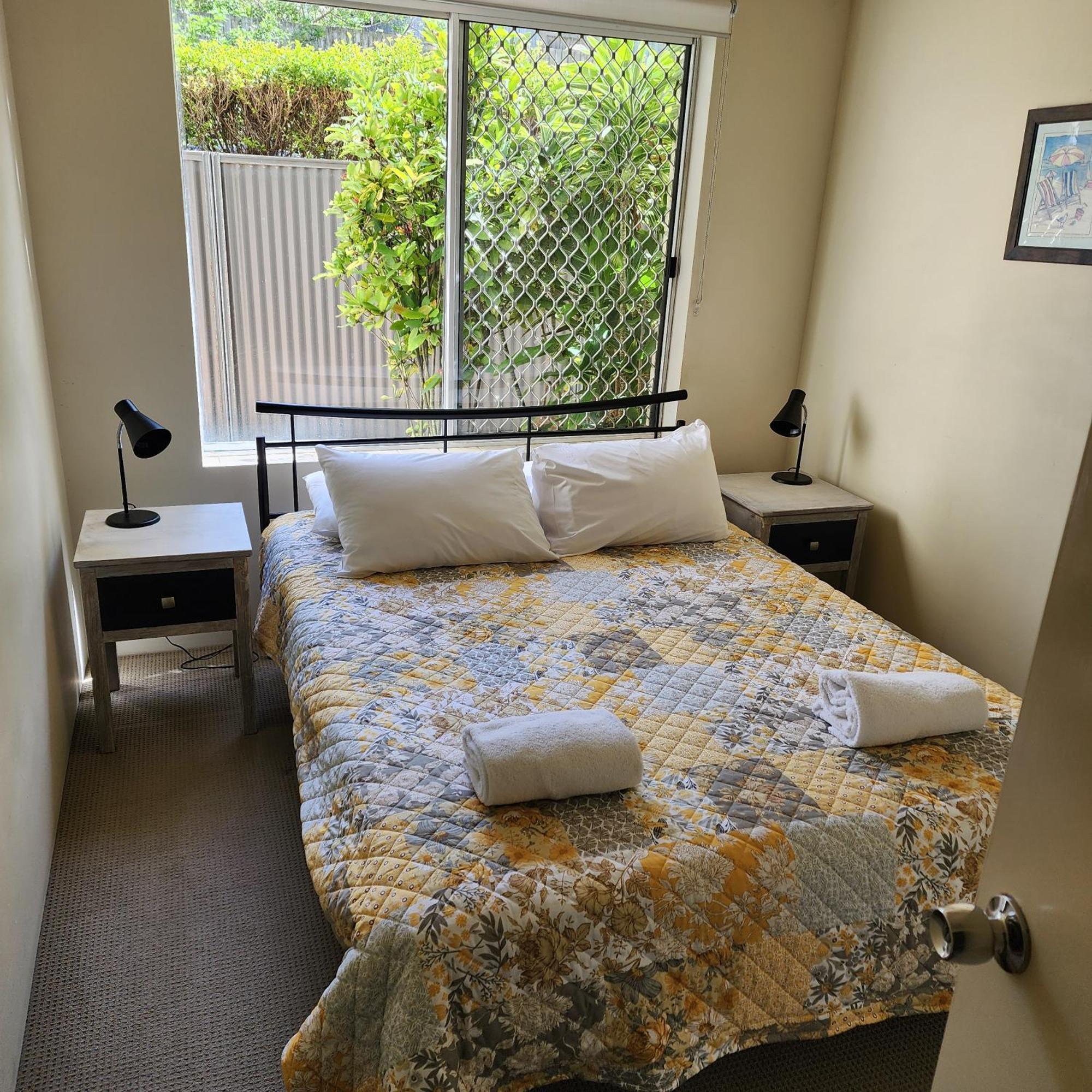 Capeview Apartments - Right On Kings Beach Caloundra Ngoại thất bức ảnh