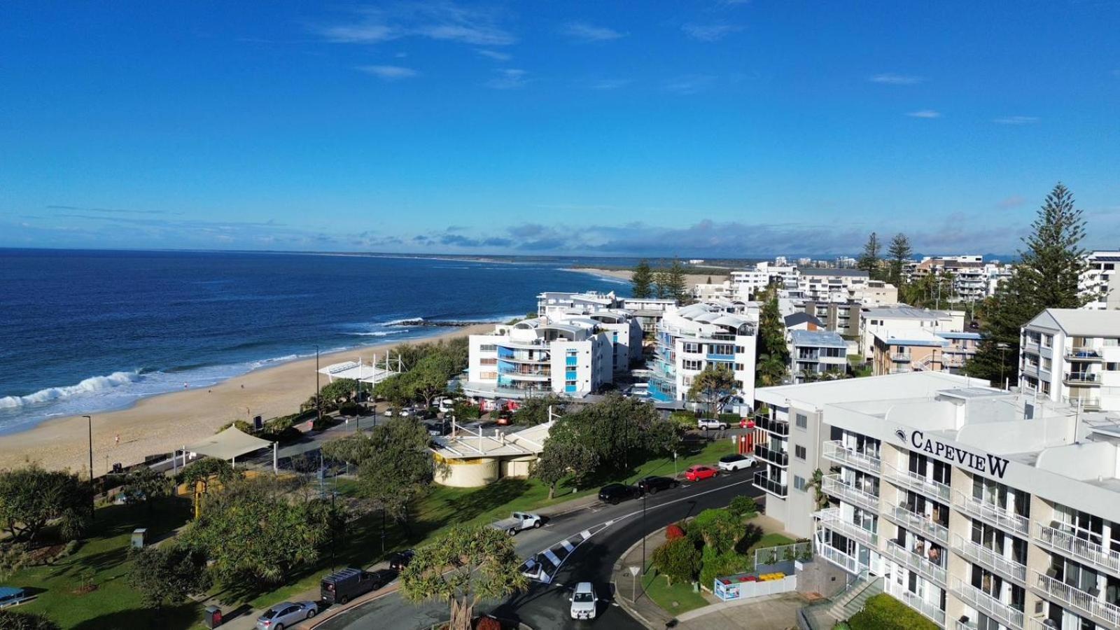 Capeview Apartments - Right On Kings Beach Caloundra Ngoại thất bức ảnh